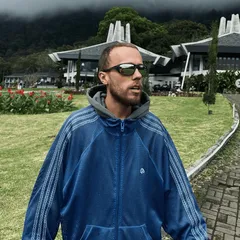 Айдар Шарипов (Aidar Sharipov)