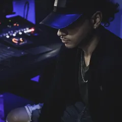 Alexander “LYRAE” Guerrero