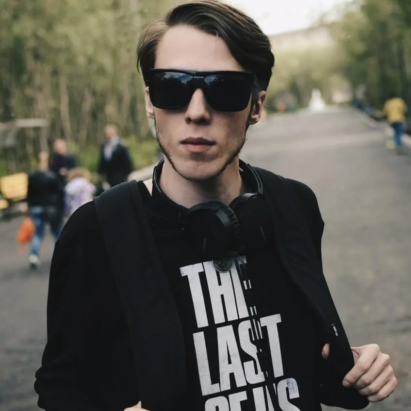 A.M. (Alexandr Mihailov)