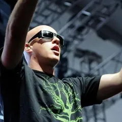 Amit Duvdevani - עמית דובדבני