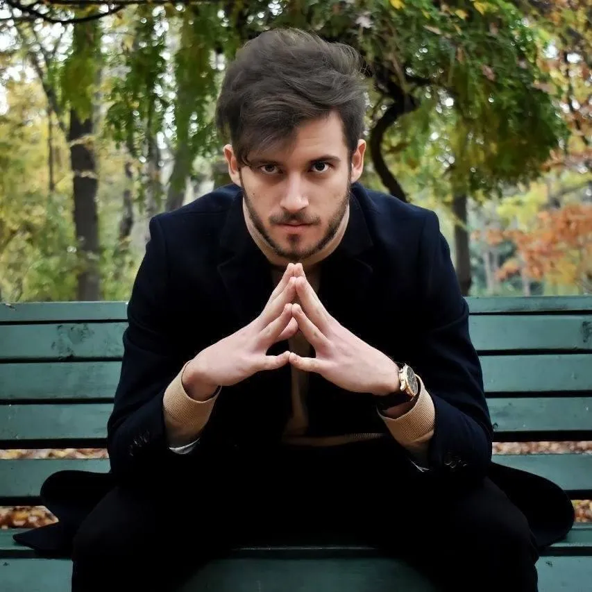 Andrei Comaroni
