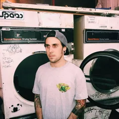 Andrew Sandler - אנדרו סנדלר