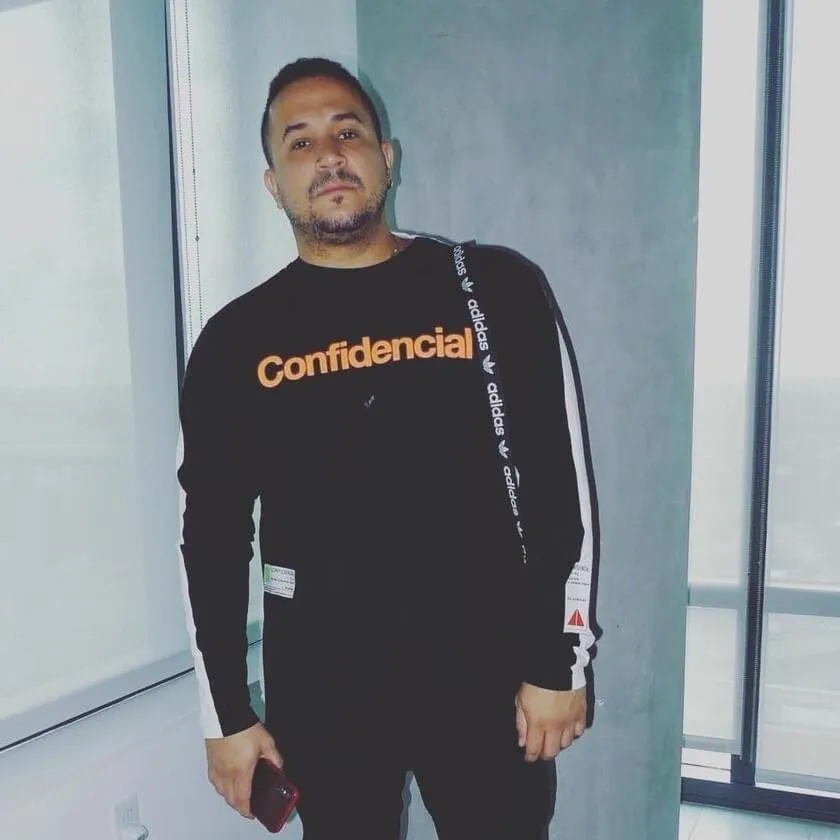 Angelo Torres