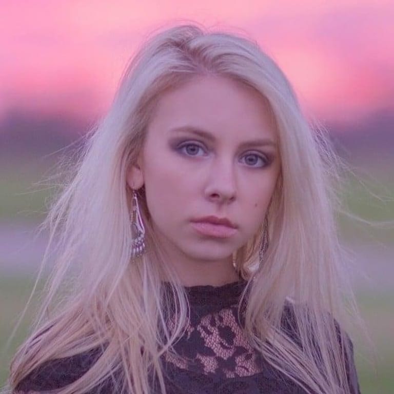 Anna Graceman