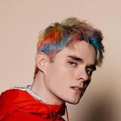 Awsten Knight