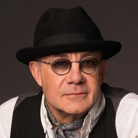 Bernie Taupin