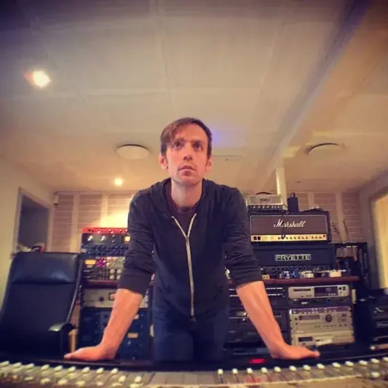 Bryan Russell