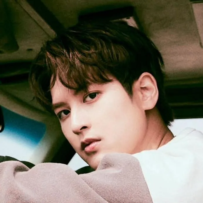 Chan (iKON)