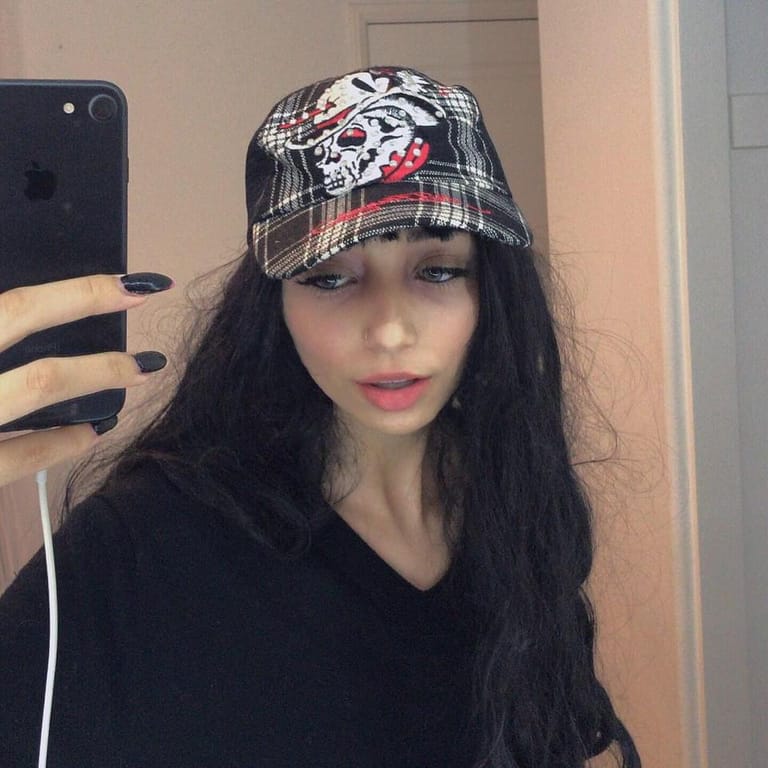 Chanel Rose