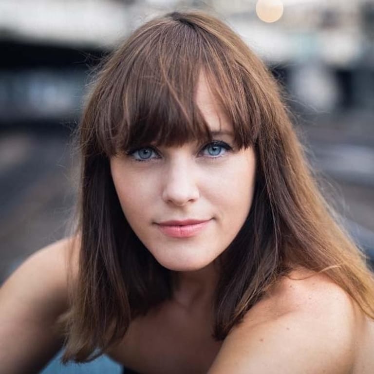 Charlotte Savary