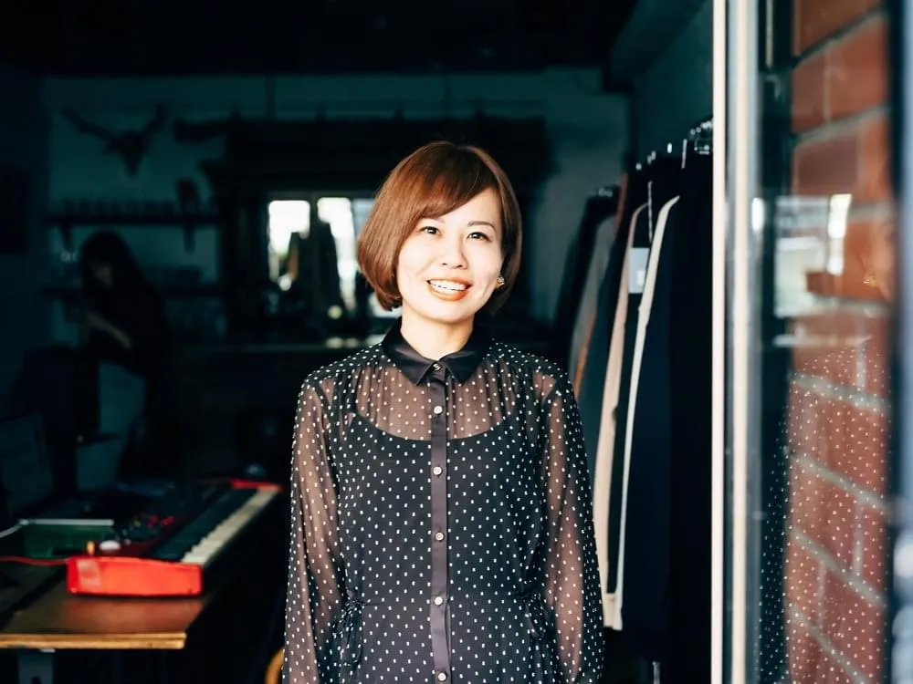 長沢知亜紀 (Chiaki Nagasawa)