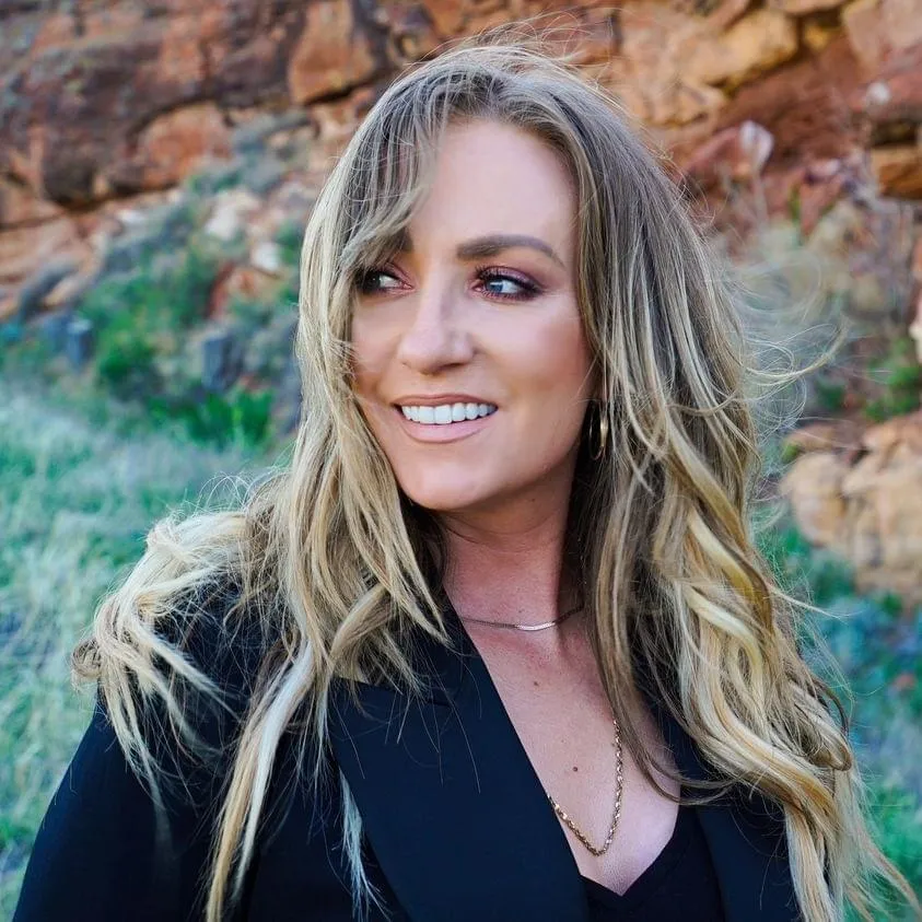 Clare Dunn
