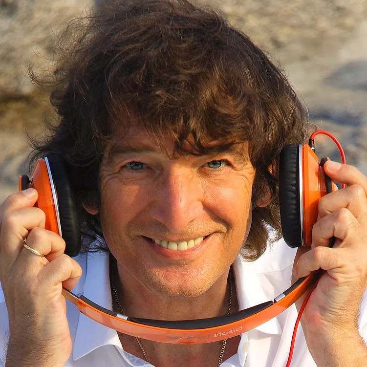 Claudio Cecchetto