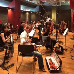 大先生室屋ストリングス (Daisensei Muroya Strings)