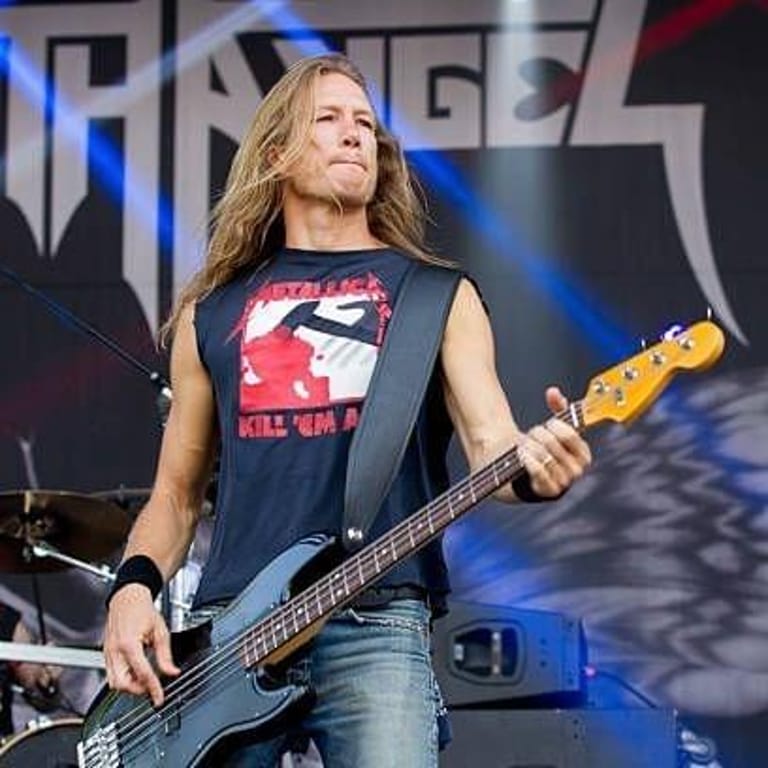 Damien Sisson