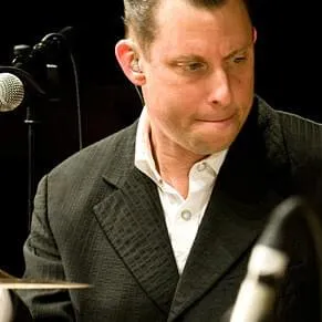 Daniel Glass