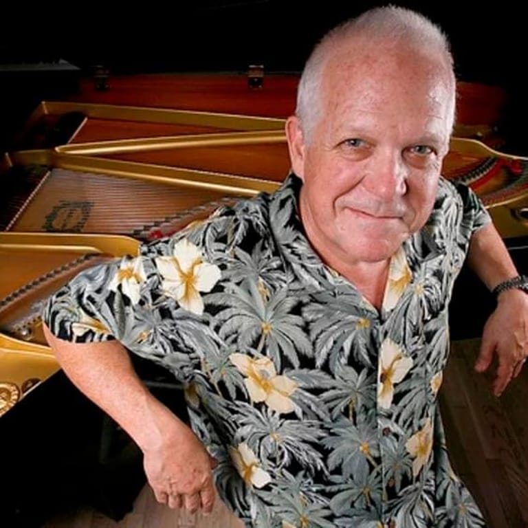 Dennis McCarthy