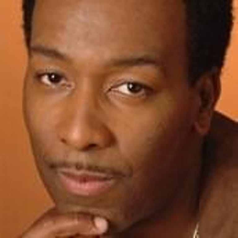 Dennis Taylor (Singer)