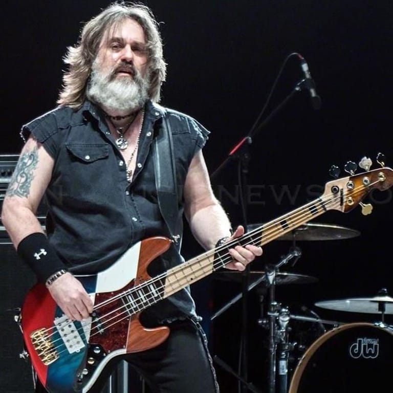 Dennis Ward