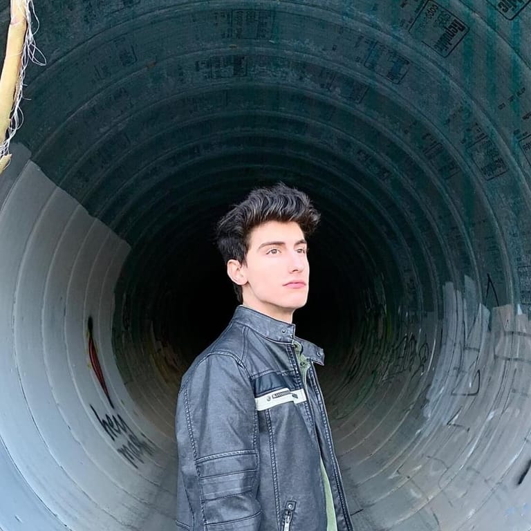 Destin Boubel