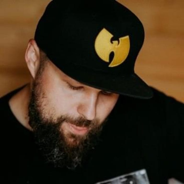 DJ Eprom