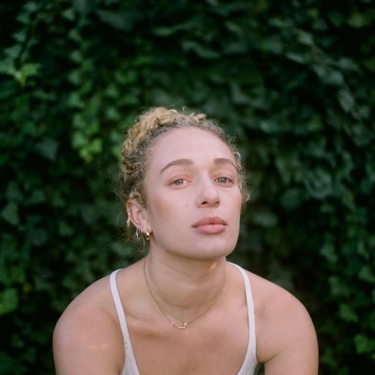 Dora Pereli