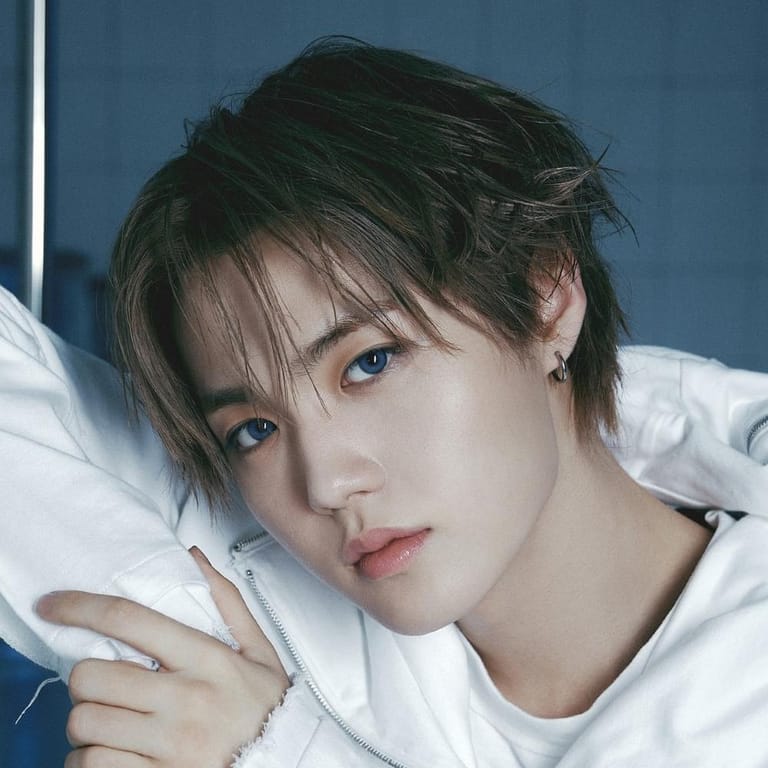 DOYOUNG (TREASURE)