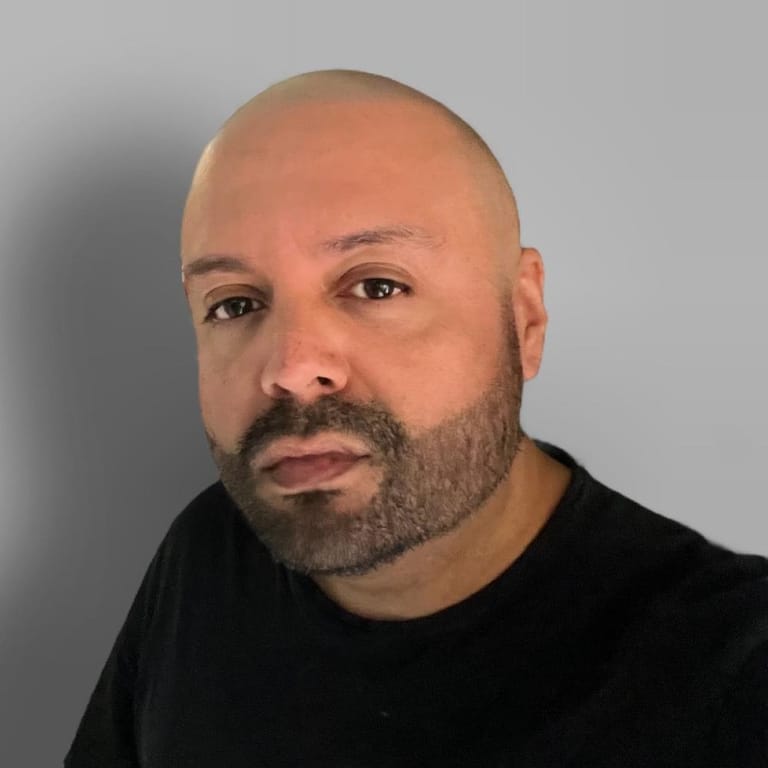 Efraín Dávila