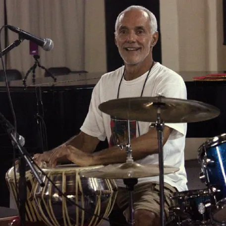 Efrain Toro