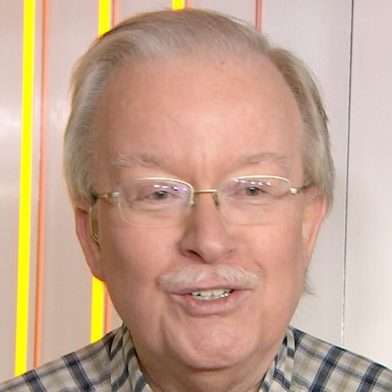 Elwood Edwards