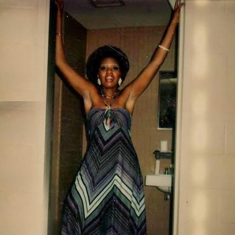Evette Benton