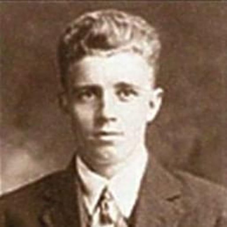 Ezra J. Carter