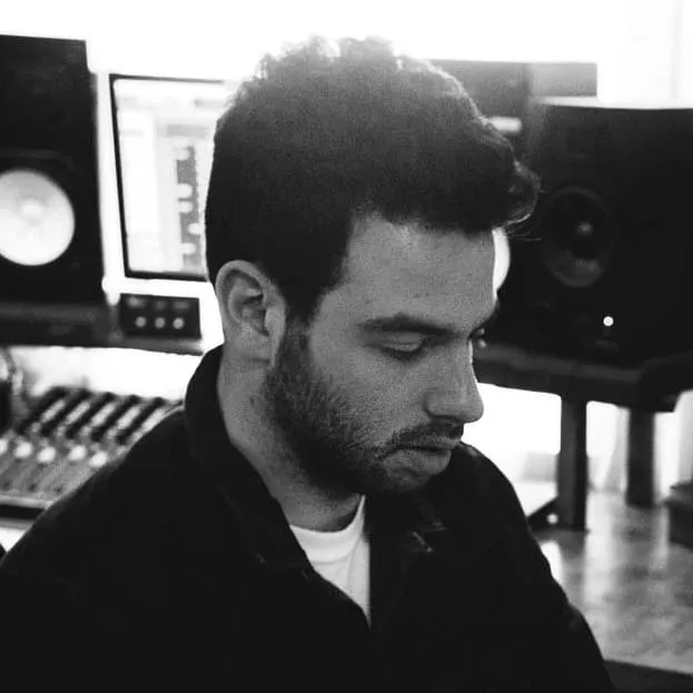 Gian Stone