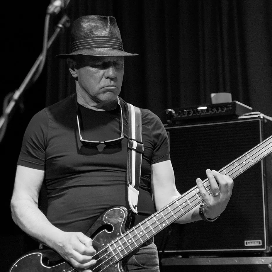 Graham Lewis