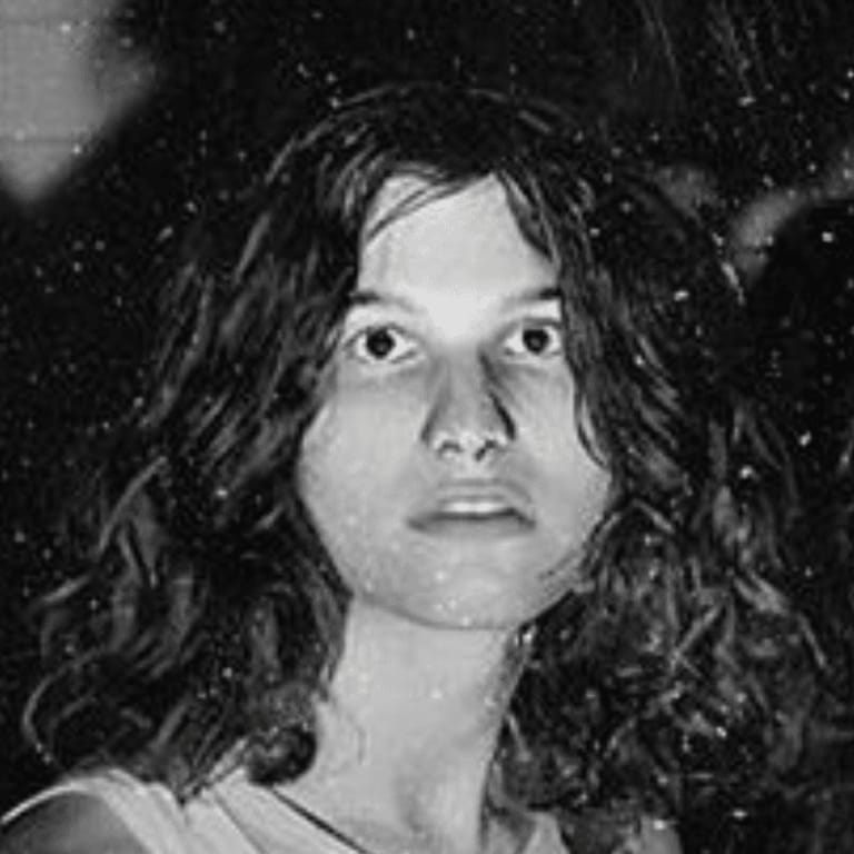 Guinevere Tully