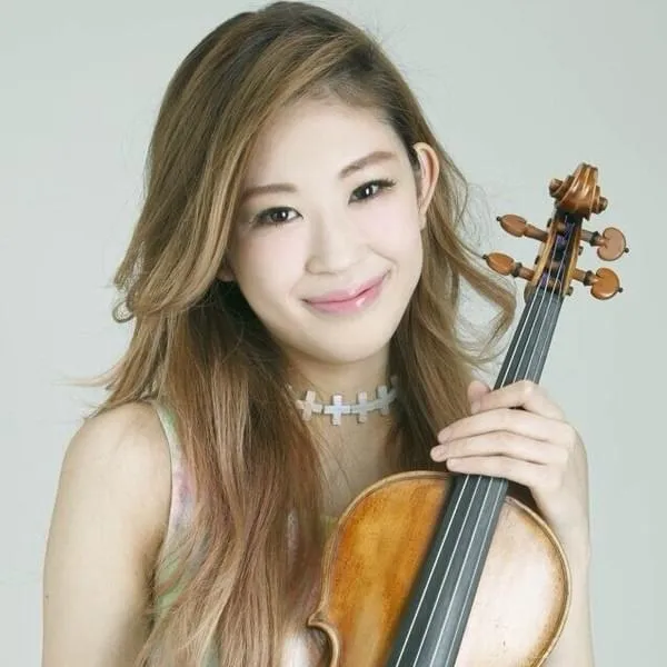 島田光理 (Hikari Shimada)
