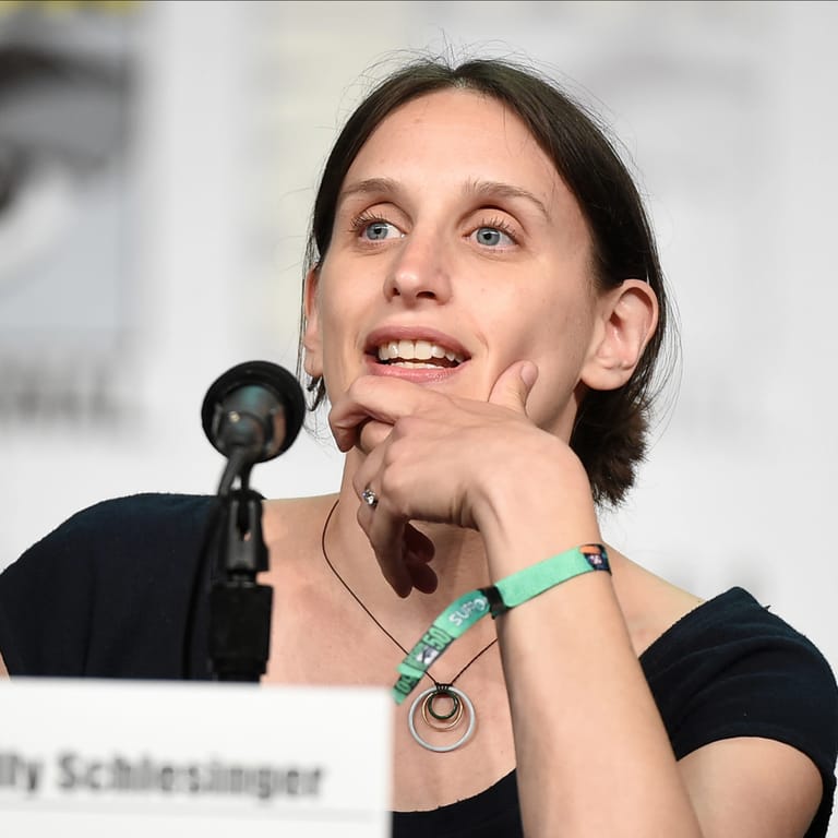 Holly Schlesinger