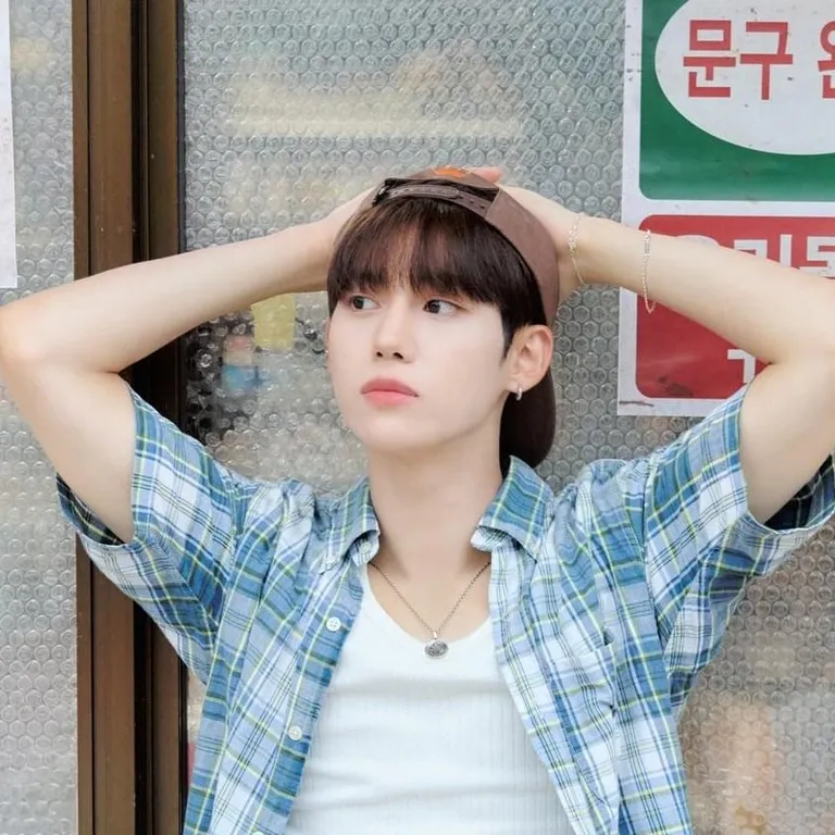 HWANG YUNSEONG (황윤성)