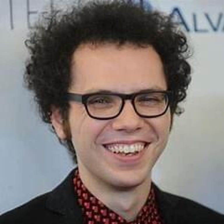 Ian Axel