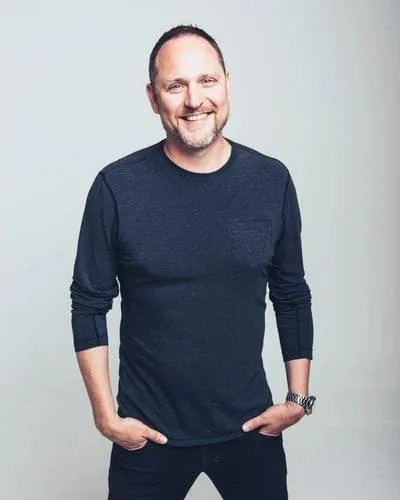 Ian Eskelin
