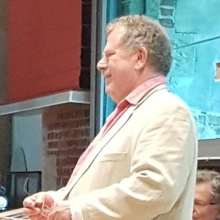 Ian Rhodes