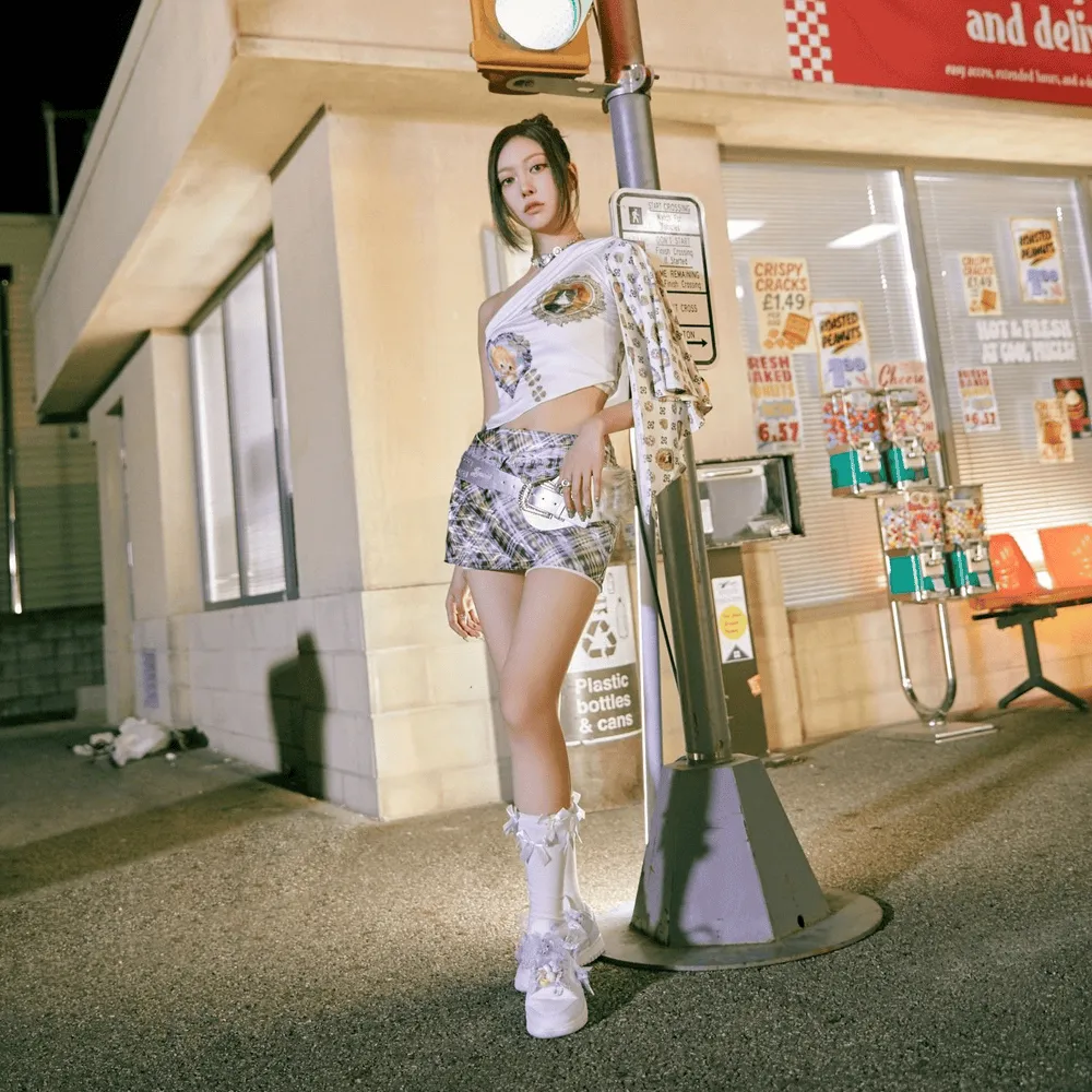 Jane (MOMOLAND)