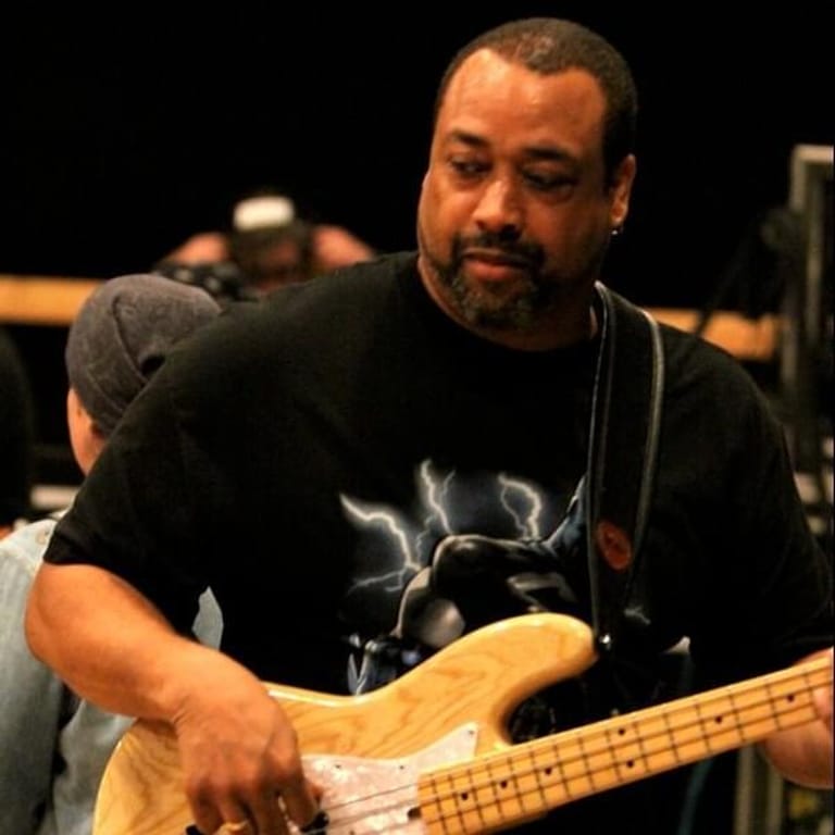 Jerry Barnes
