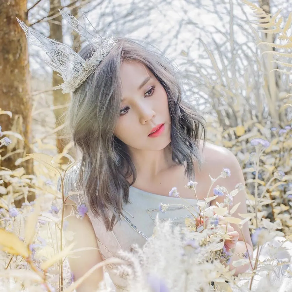 李佳薇 (Jess Lee)