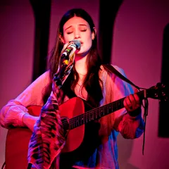 Jessica Staveley-Taylor