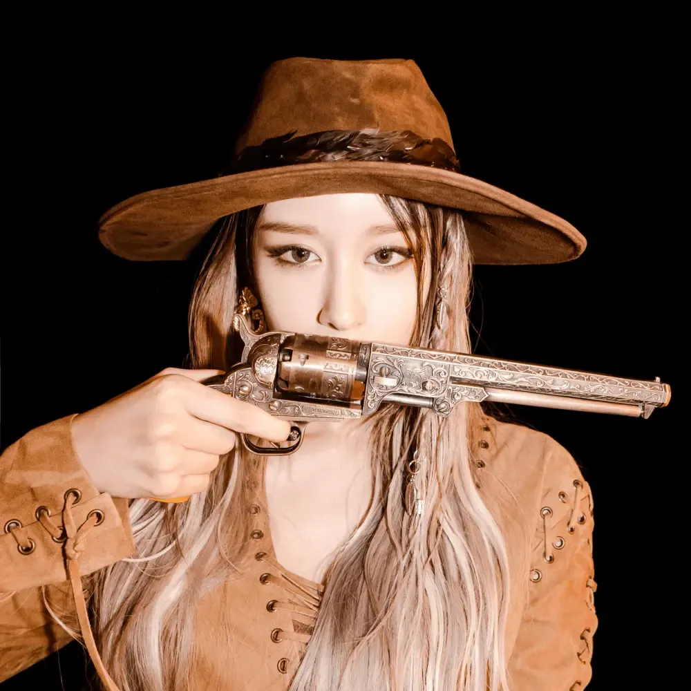 Ji Yeon (지연)