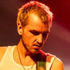 Joe Perry (Coach Party)