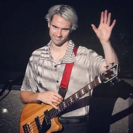 Joey Howard (Bassist)