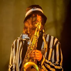 Johnny “Blue Hat” Davis