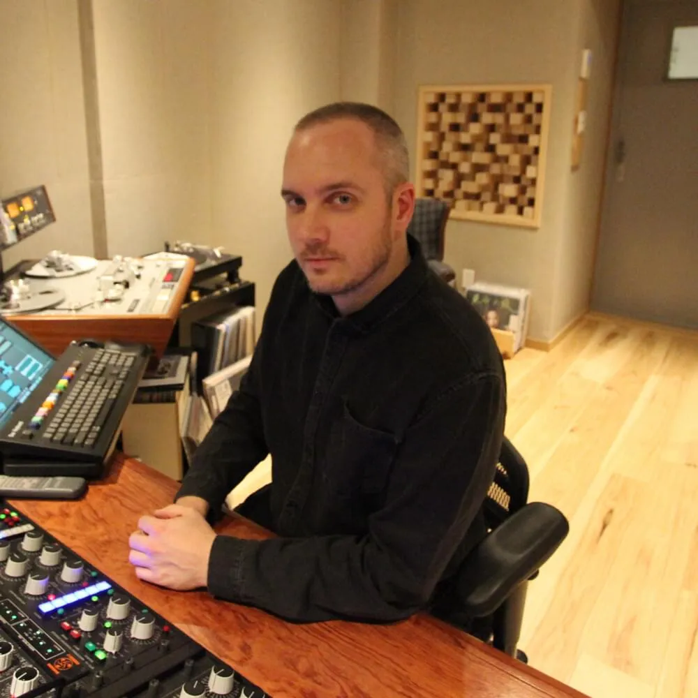 Josh Bonati